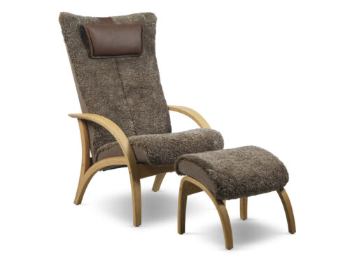 Brunstad delta adventure scandinavian brown oiled oak